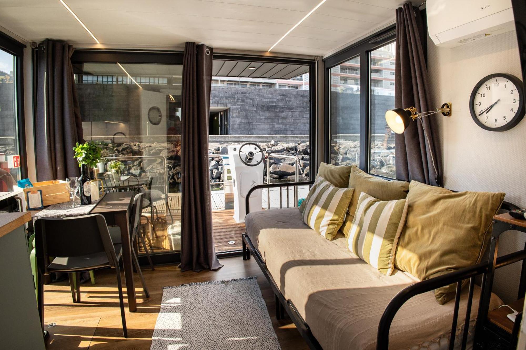 The Homeboat Company Ponta Delgada-Acores Екстериор снимка
