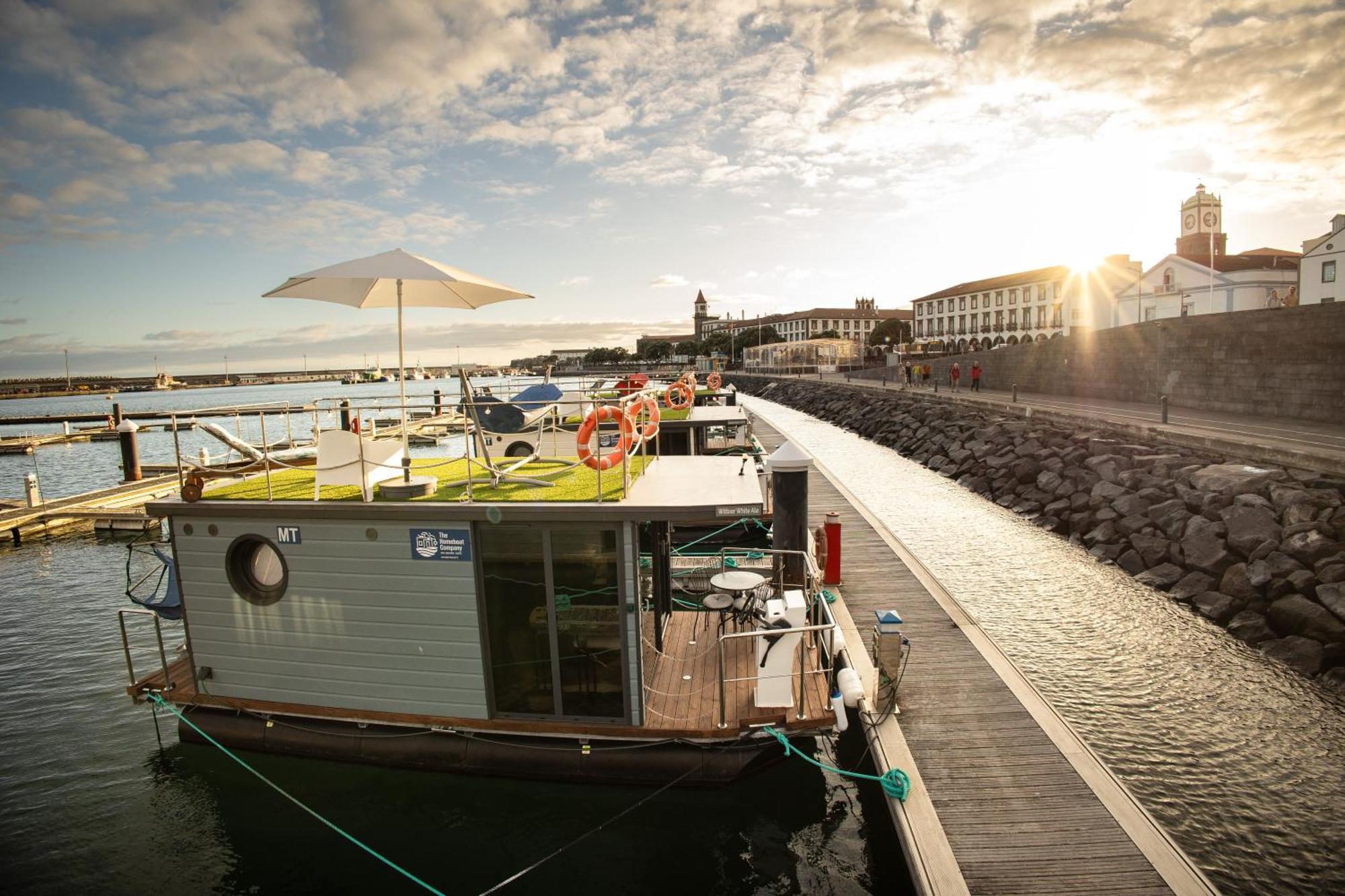 The Homeboat Company Ponta Delgada-Acores Екстериор снимка