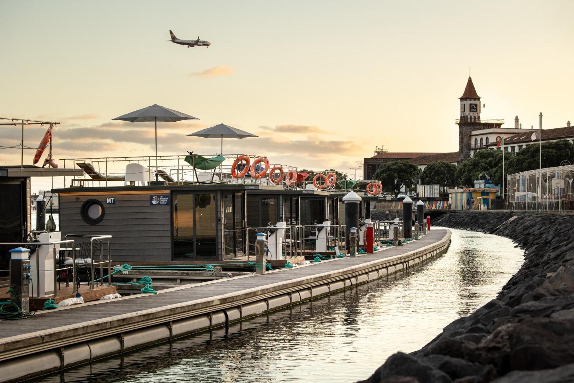 The Homeboat Company Ponta Delgada-Acores Екстериор снимка